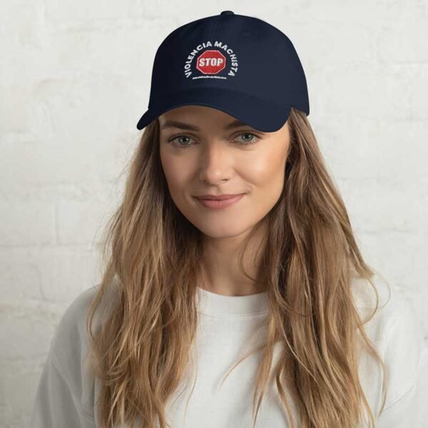 Gorra bordada azul oscuro