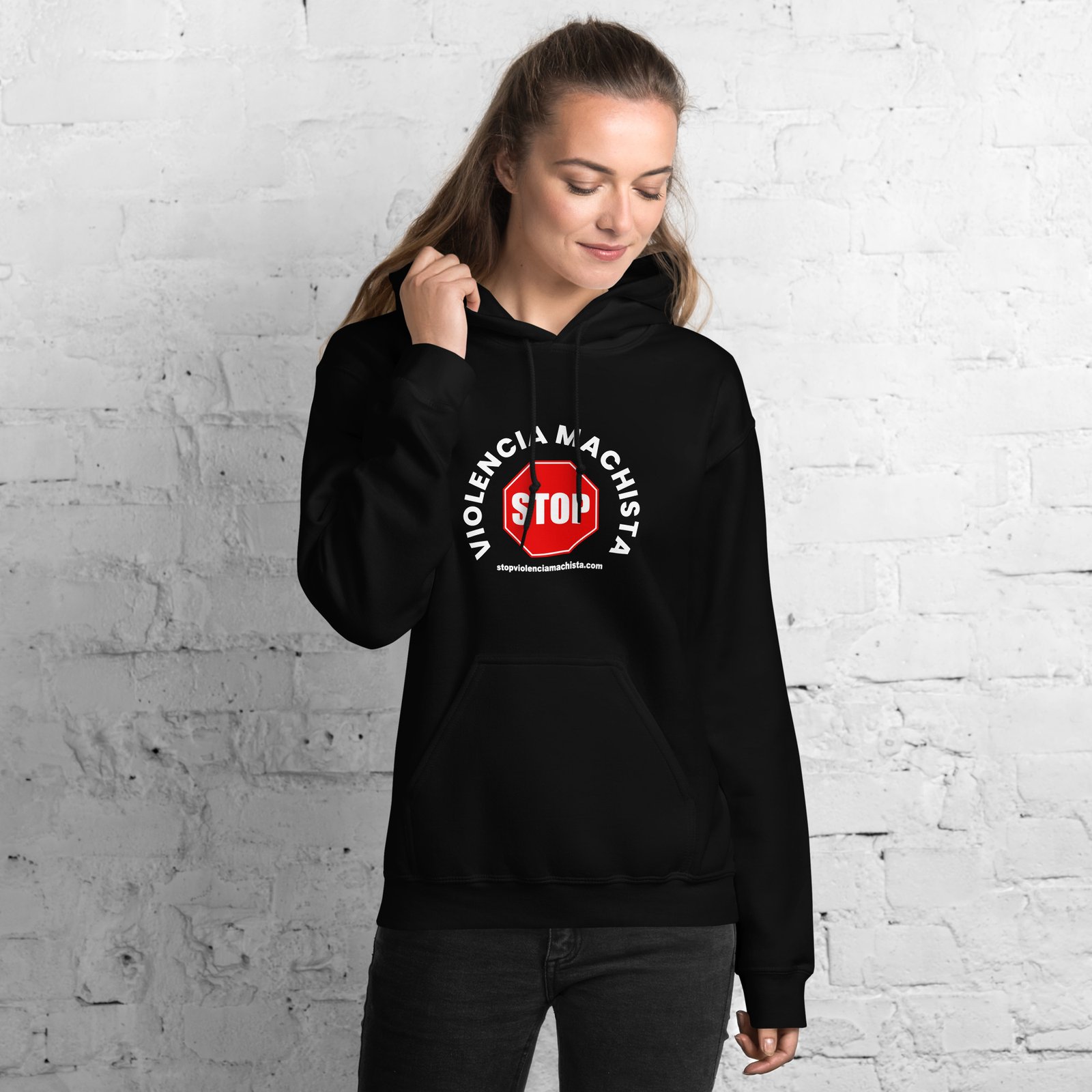 Sudadera con capucha negra. Envío incluido.